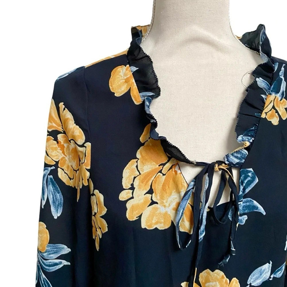 Paper Crown Anthropologie Floral Ruffle Blouse Gold Navy Size Small Romantic - Picture 4 of 15